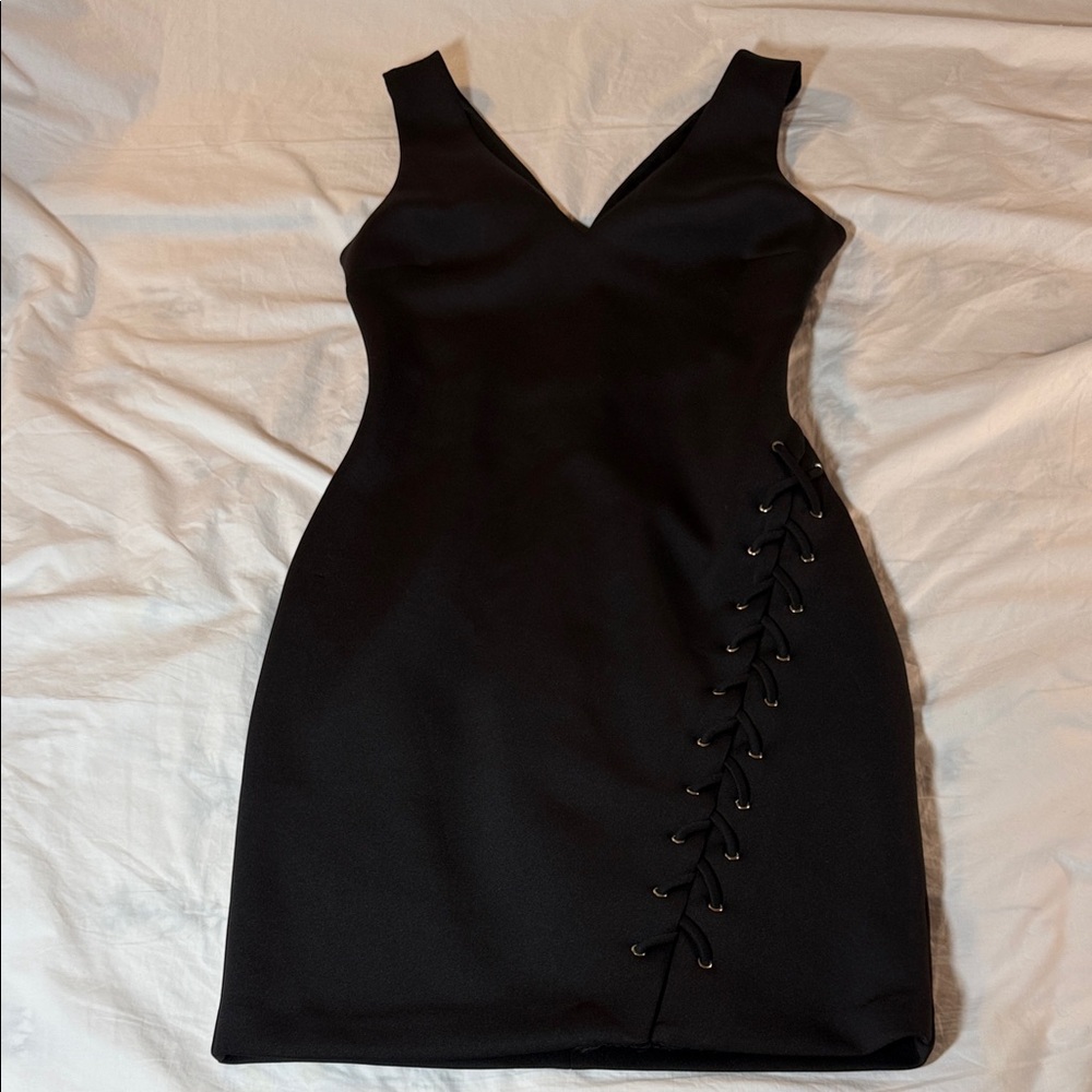Guess Elegant Bodycon Lace-Up Dress Size 6
